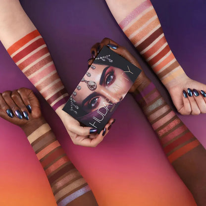 Huda Beauty Desert Dusk Eyeshadow Palette