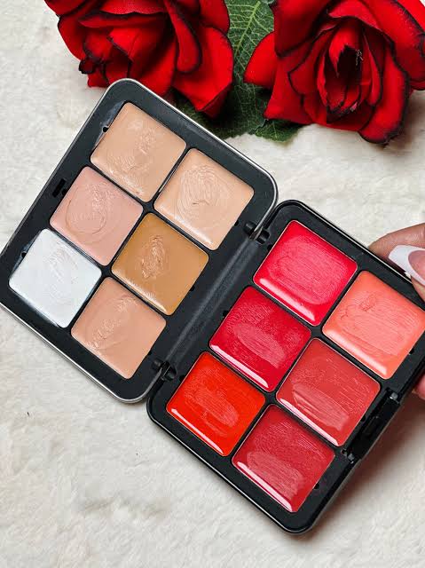 Carla Secret 12 Color Cream Concealer & Blush Palette